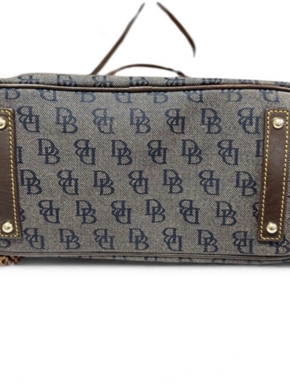 Dooney & Bourke Vintage
Monogram Tassel Shoulder Bag with COA & dusty - EUC - Picture 12 of 14